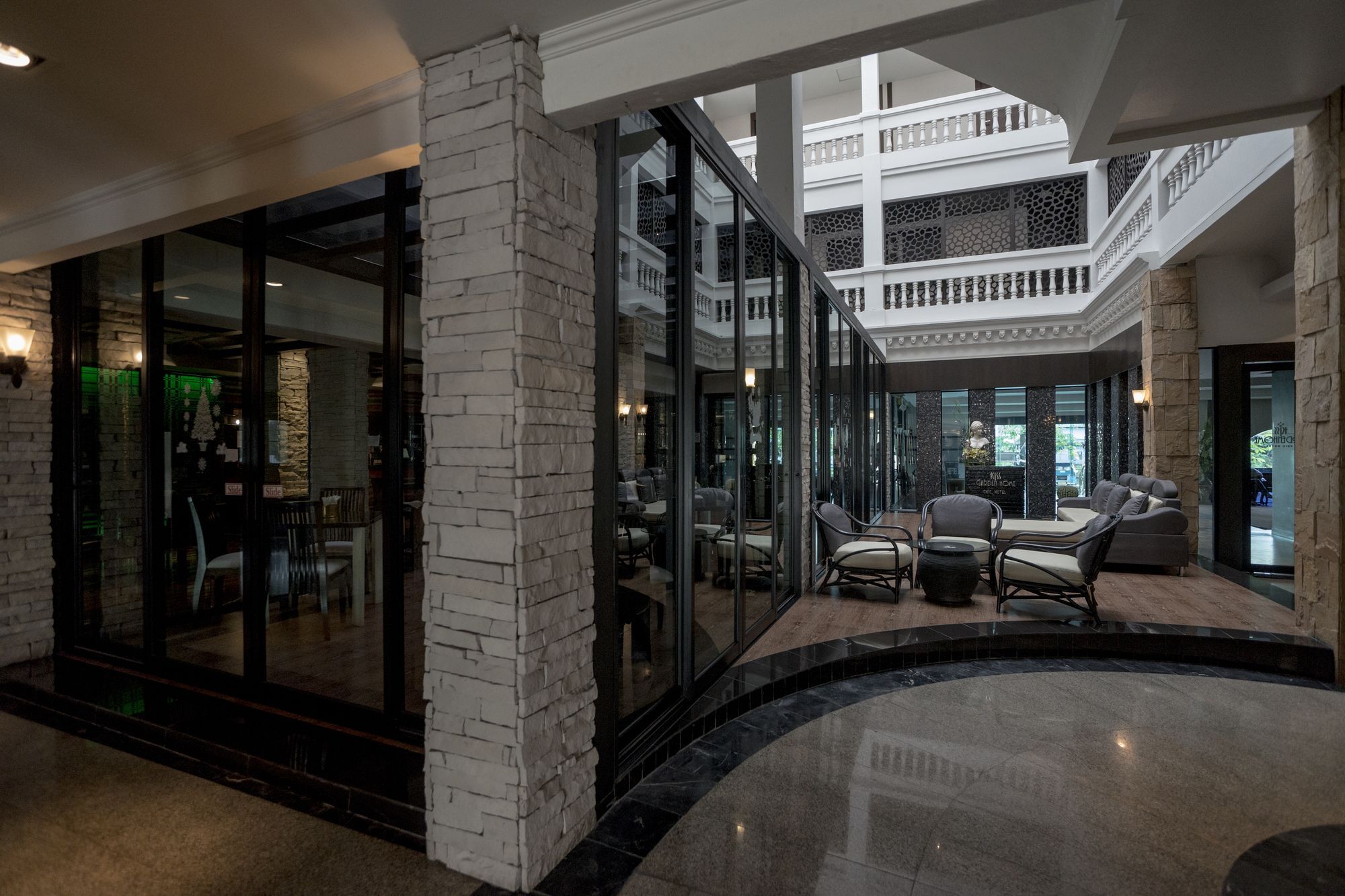 Kiss Gardenhome Chic Hotel Hat Yai Esterno foto